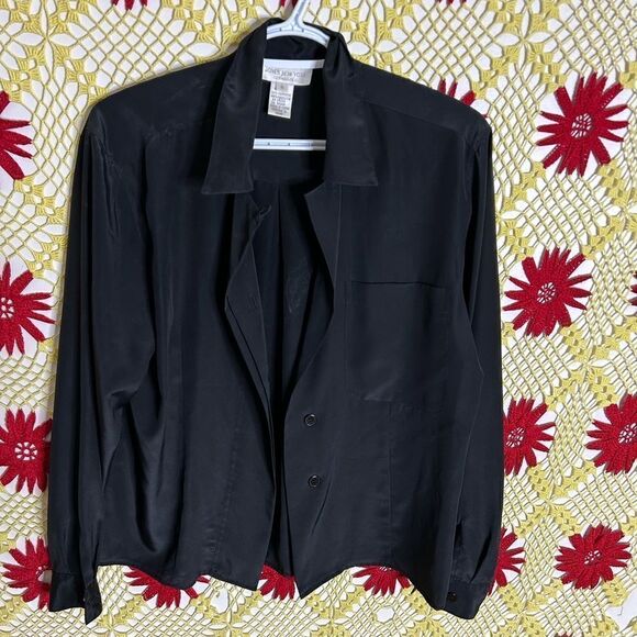 Vtg Black Jones New York Blouse Size 6 - Picture 1 of 9